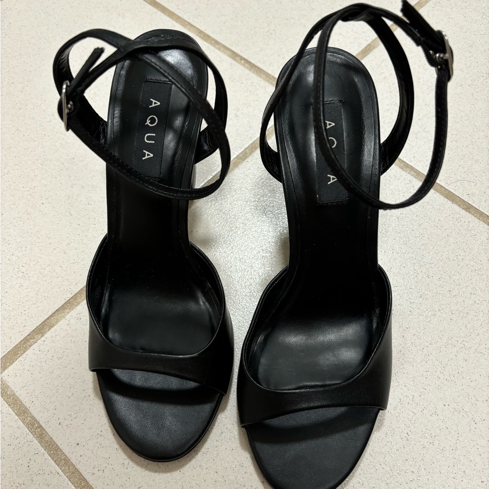AQUA black heel